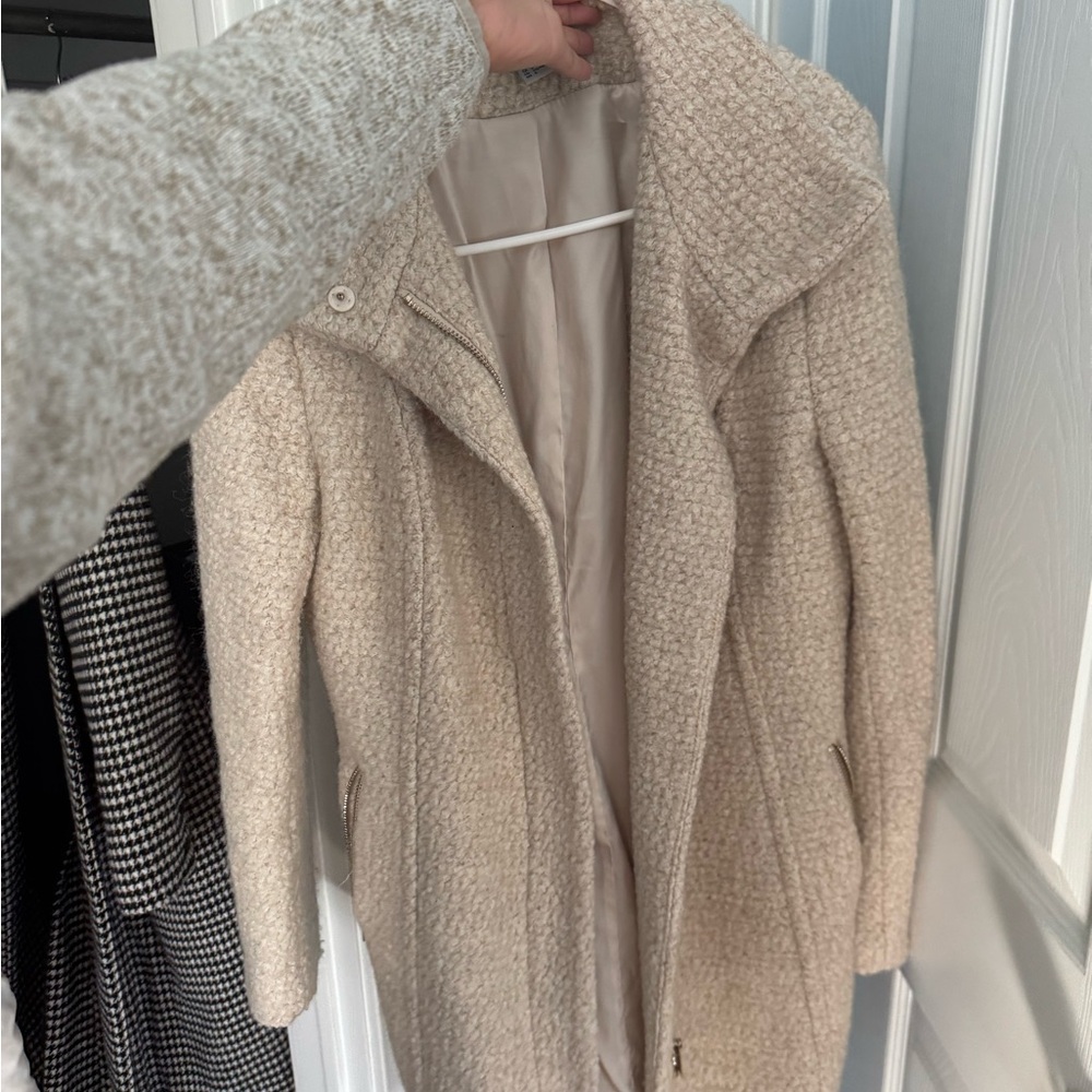 Elegant Cream Women's Coat